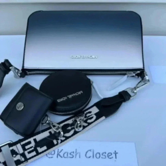 Michael Kors JST Tech Attach Crossbody Adjustable Strap Coin pouch & ipod case - Picture 1 of 12